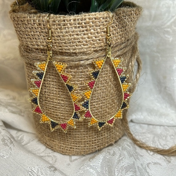 NEW Boho Inspired Brick Stitch Beaded Earrings - Picture 1 of 5